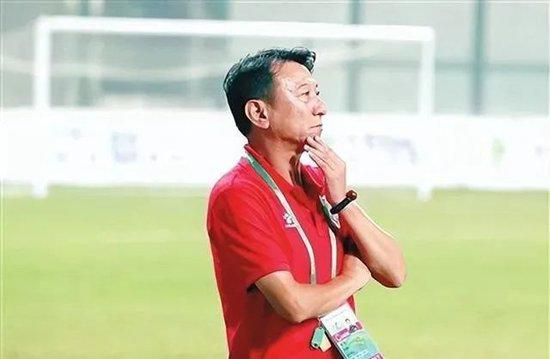 扒开老师狂揉电影