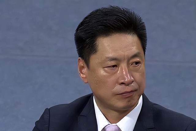 偷拍第一页
